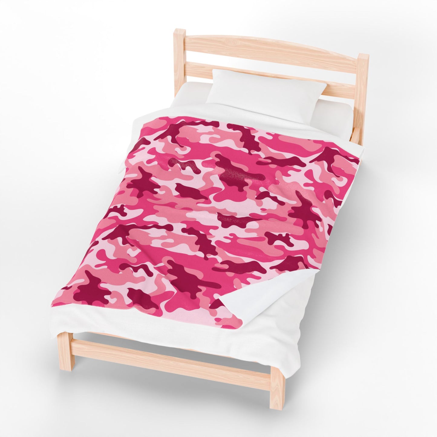 Pink Camo Plush Blanket - Cozy Throw for Girls, Kids, Bedroom Decor, Soft Blanket for Gift Giving, Snuggly Comforter