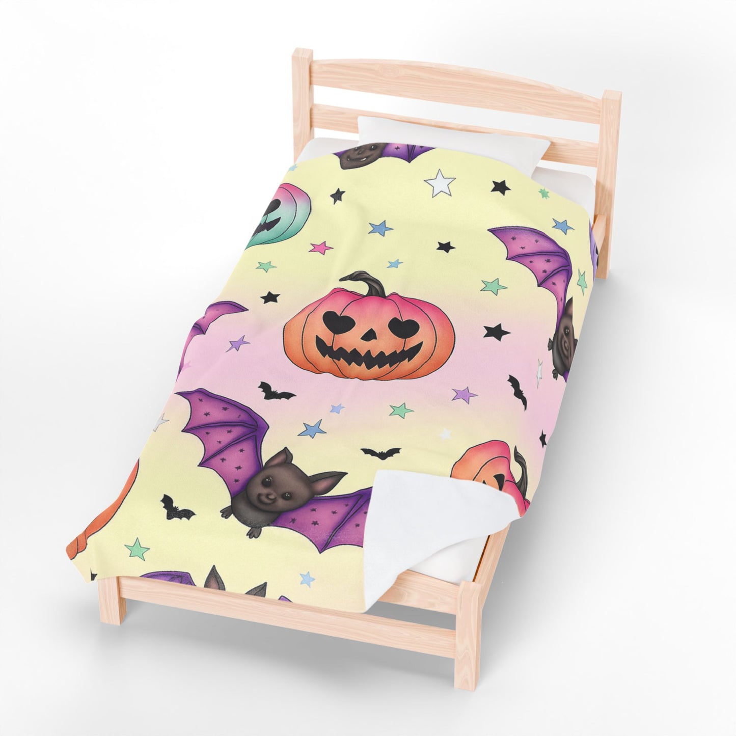 Halloween Plush Blanket, Cozy Trick or Treat Throw, Spooky Decor, Bat and Pumpkin Design, Perfect for Fall and Halloween Celebrations