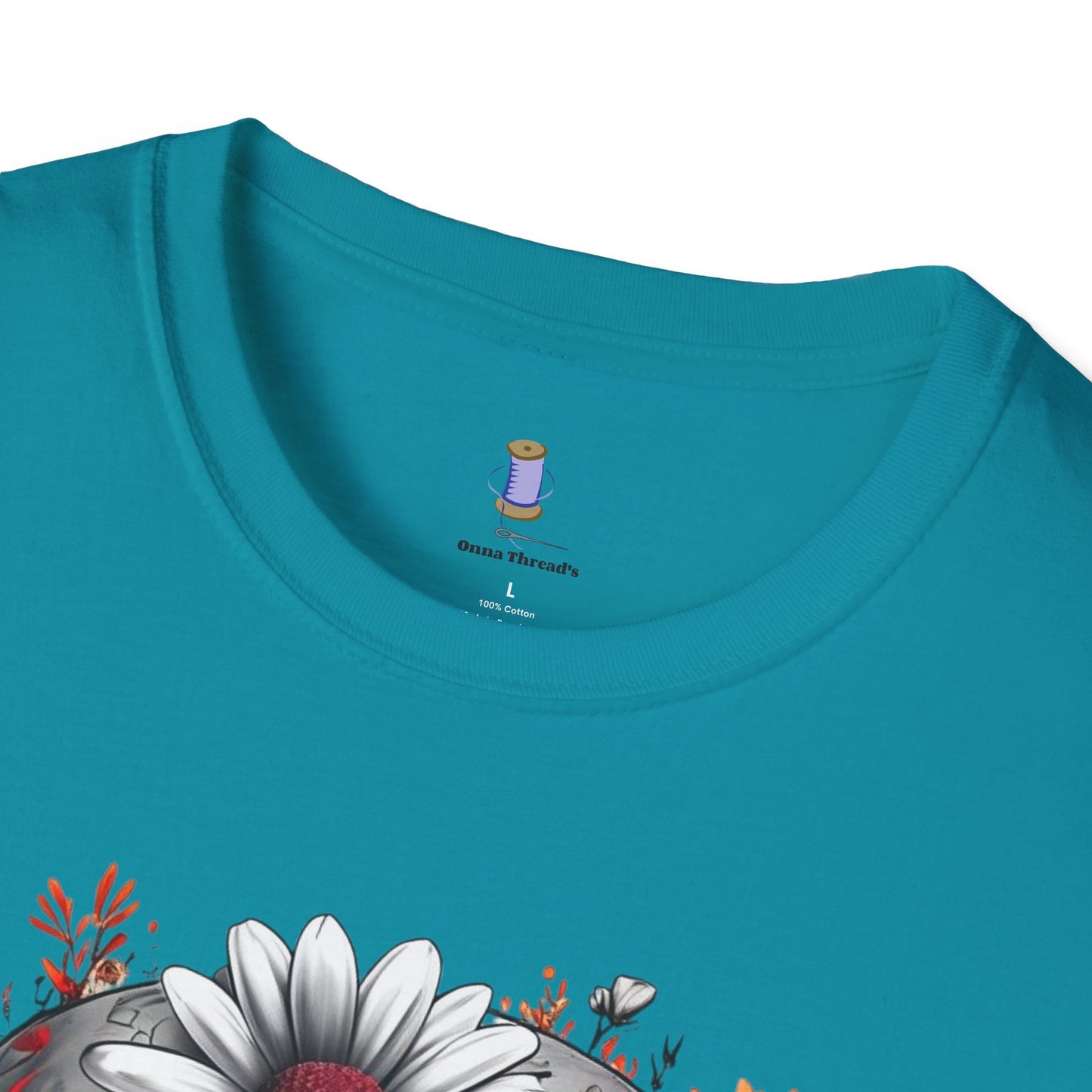 Skull & Flower Graphic T-Shirt, Unisex Casual Tee, Edgy Fashion Wear, Festival Outfit, Gift for Halloween & Day of the Dead
