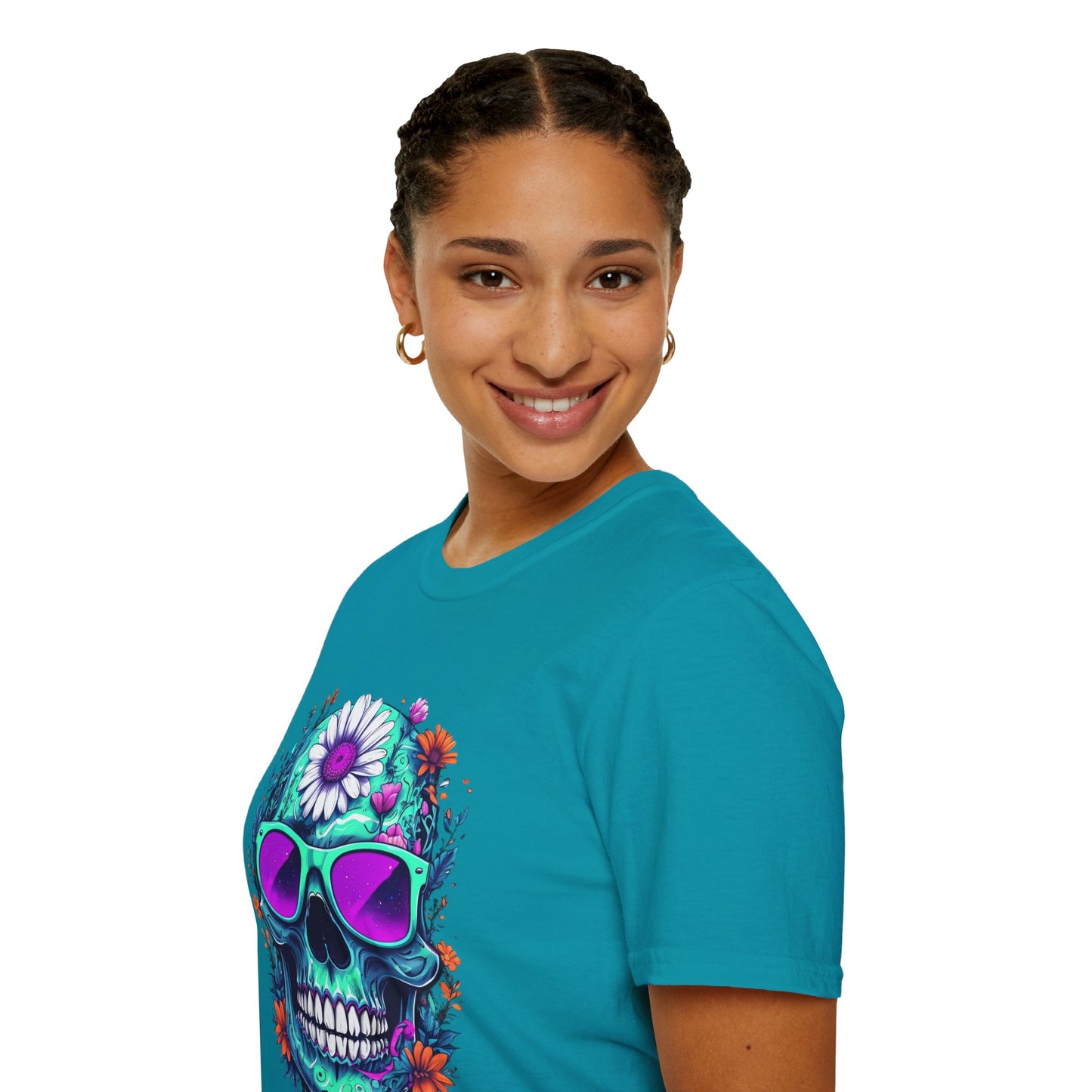 Vibrant Skull Graphic Tee, Edgy Unisex T-Shirt, Festival Wear, Vintage Inspired Tops, Halloween Must-Have, Cool Casual Style