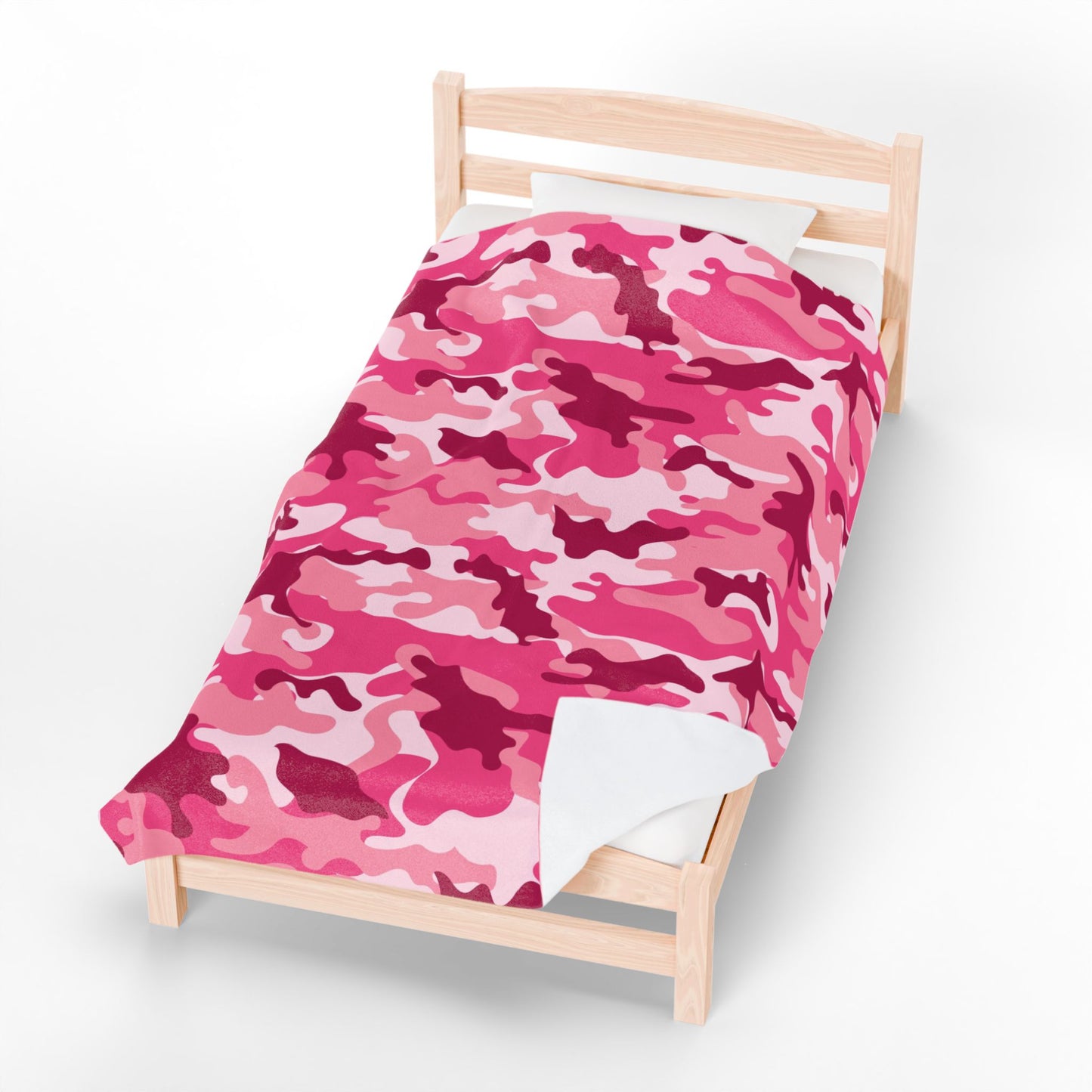 Pink Camo Plush Blanket - Cozy Throw for Girls, Kids, Bedroom Decor, Soft Blanket for Gift Giving, Snuggly Comforter