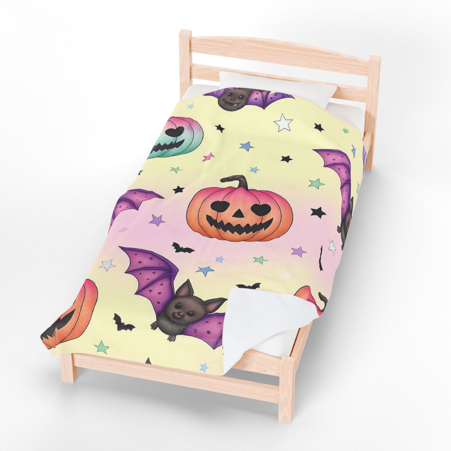 Halloween Plush Blanket, Cozy Trick or Treat Throw, Spooky Decor, Bat and Pumpkin Design, Perfect for Fall and Halloween Celebrations
