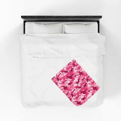 Pink Camo Plush Blanket - Cozy Throw for Girls, Kids, Bedroom Decor, Soft Blanket for Gift Giving, Snuggly Comforter