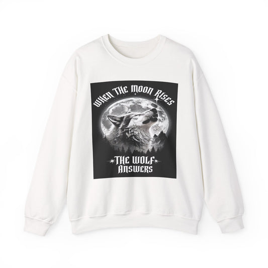 Wolf Howling at Moon Sweatshirt - Gothic Halloween