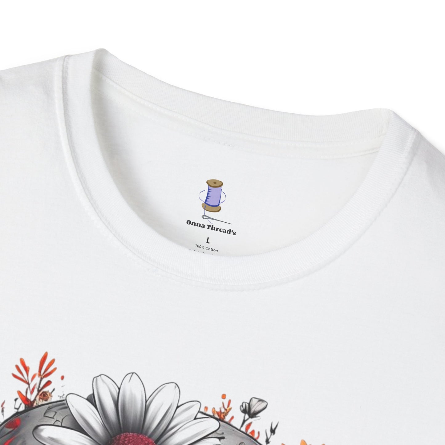 Skull & Flower Graphic T-Shirt, Unisex Casual Tee, Edgy Fashion Wear, Festival Outfit, Gift for Halloween & Day of the Dead