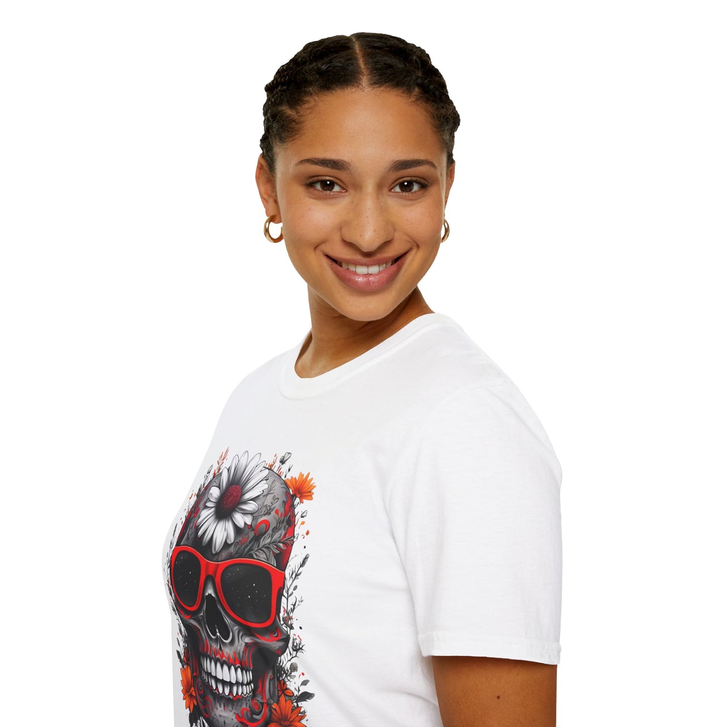 Skull & Flower Graphic T-Shirt, Unisex Casual Tee, Edgy Fashion Wear, Festival Outfit, Gift for Halloween & Day of the Dead