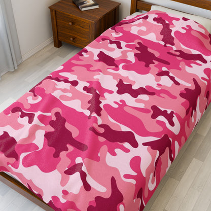 Pink Camo Plush Blanket - Cozy Throw for Girls, Kids, Bedroom Decor, Soft Blanket for Gift Giving, Snuggly Comforter