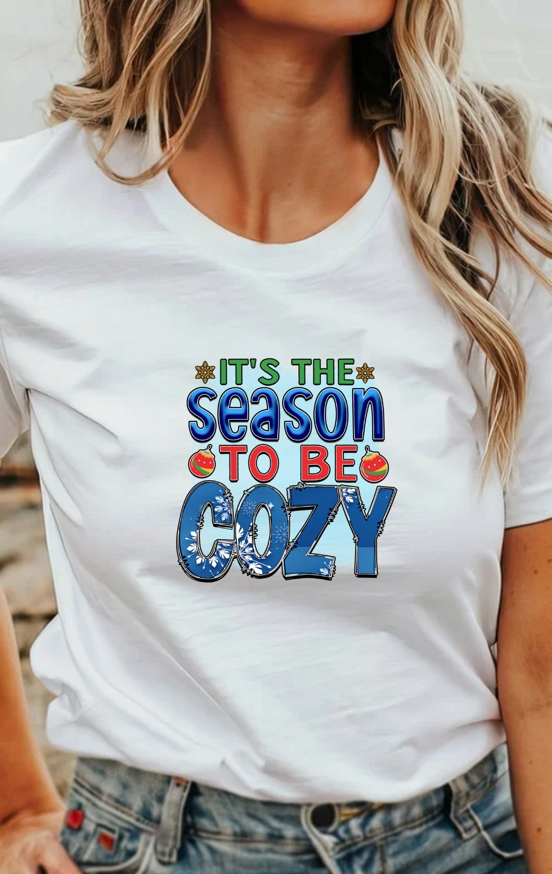 It's The Season To Be Cozy T-Shirt