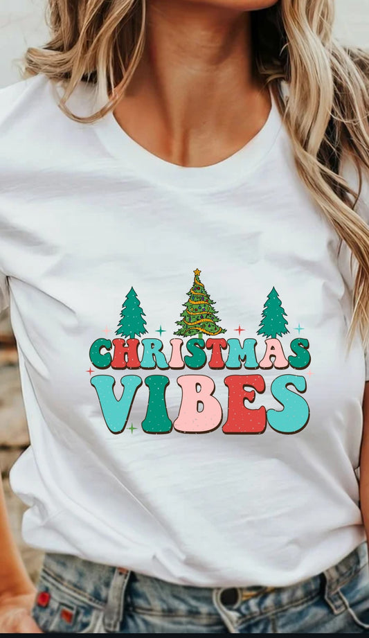 Christmas Vibes 2 T-Shirt